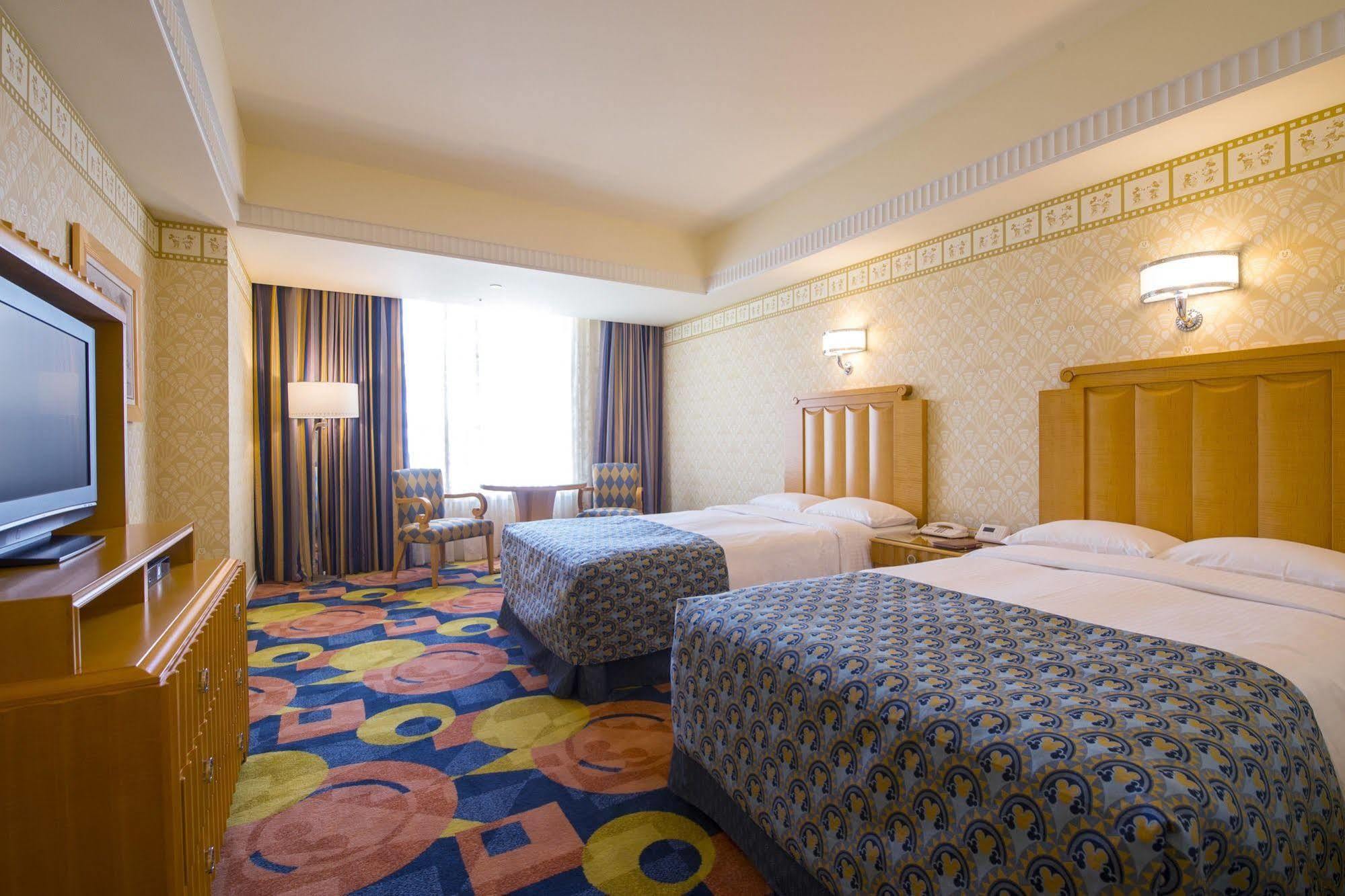 Disney Ambassador Hotel Чиба Екстериор снимка